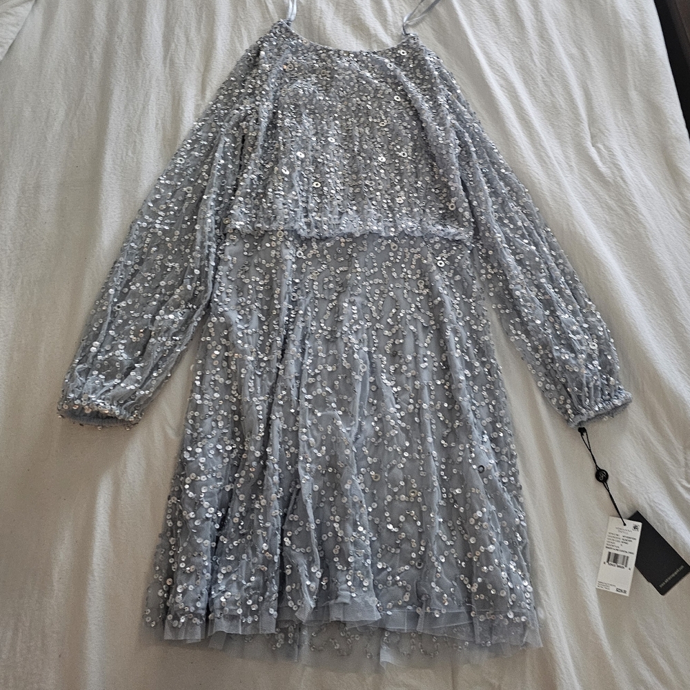 Adrianna Papell Silver Sequin Cold-Shoulder Long Sleeve Dress